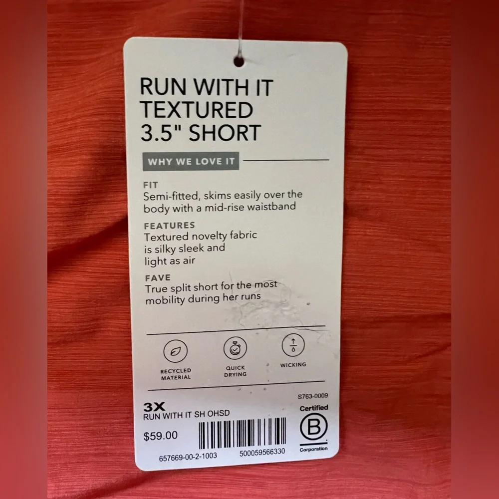 Athleta Textured Run With It 3.5” shorts - Picture 10 of 10